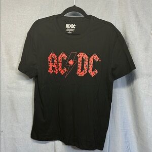 AC/DC Black Graphic Tee Roth canadien logo